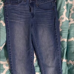 Universal thread jeans